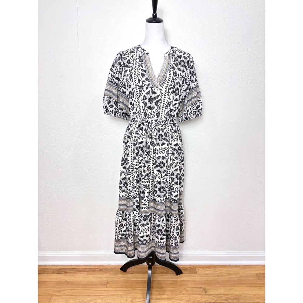 Boho Floral Puff Sleeve Tiered Midi Dress Size Medium Monochrome Cottage‎ Chic